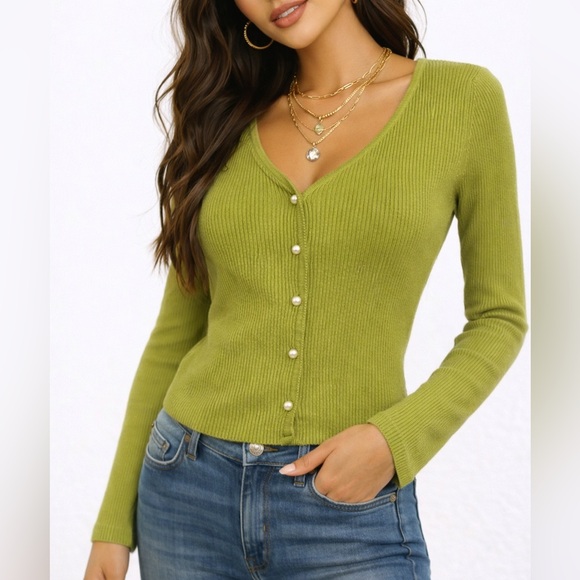 Green Ribbed Button-Up Cardigan - Picture 1 of 5